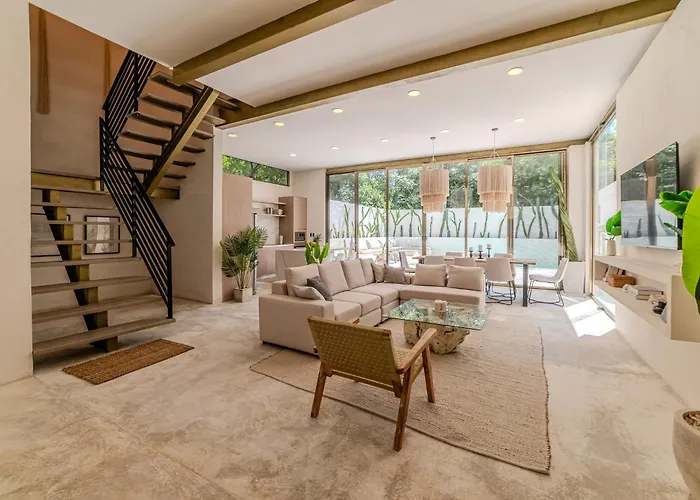 Tulipan Modern 4 Bedroom 4 Bathroom And Private Pool