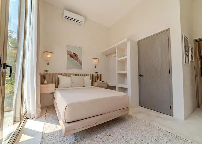 Villa Tulipan Modern 4 Bedroom 4 Bathroom And Private Pool *